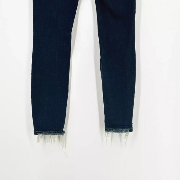 Judy Blue Skinny Fit Jeans Size 7/28 Stretch Distressed Comfort Dark Wash Grunge - Picture 6 of 10